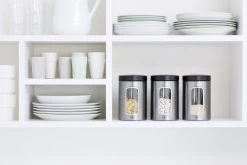 Brabantia Voorraadbus - 1,4 L - Matt Steel Fingerprint Proof / Matt Black Deksel - Met Venster -Winkel Voor Huishoudelijke Artikelen 1200x800 1