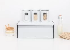 Brabantia Broodtrommel - Met Klepdeksel - White 16 Brabantia Broodtrommel - Met Klepdeksel - White -Winkel Voor Huishoudelijke Artikelen 1200x858 1