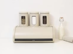 Brabantia Broodtrommel - Met Schuifdeksel - Soft Beige -Winkel Voor Huishoudelijke Artikelen 1200x900 8