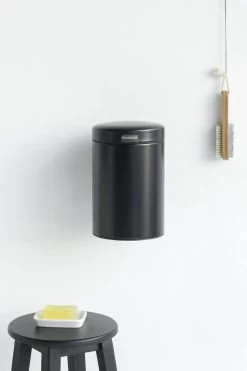 Brabantia NewIcon Wandprullenbak - 3 L - Matt Black -Winkel Voor Huishoudelijke Artikelen 799x1200 3